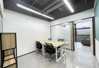 上海行间列间精密空调厂家供货